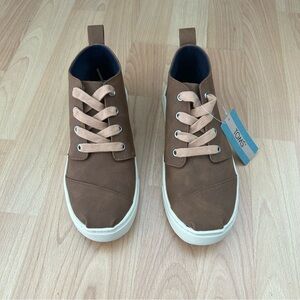 TOMS Kids Brown Sneakers with Cream Laces